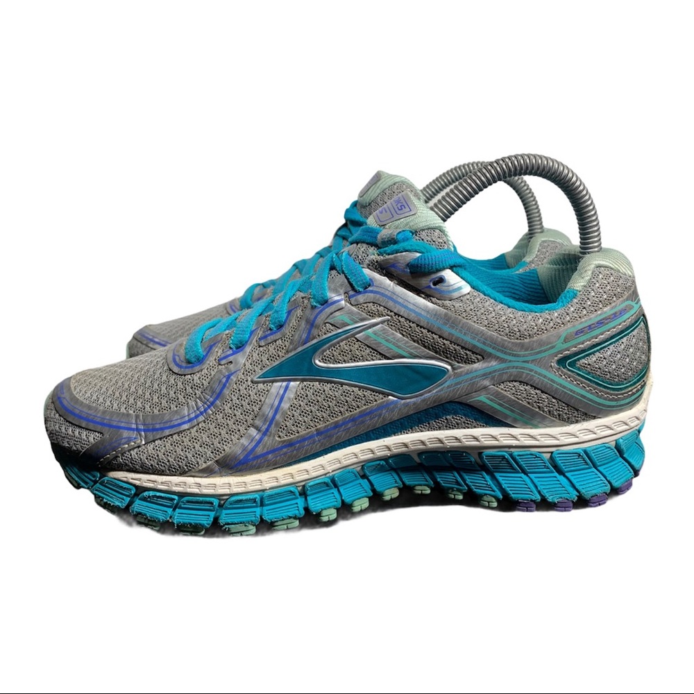 Brooks Womens GTS 16